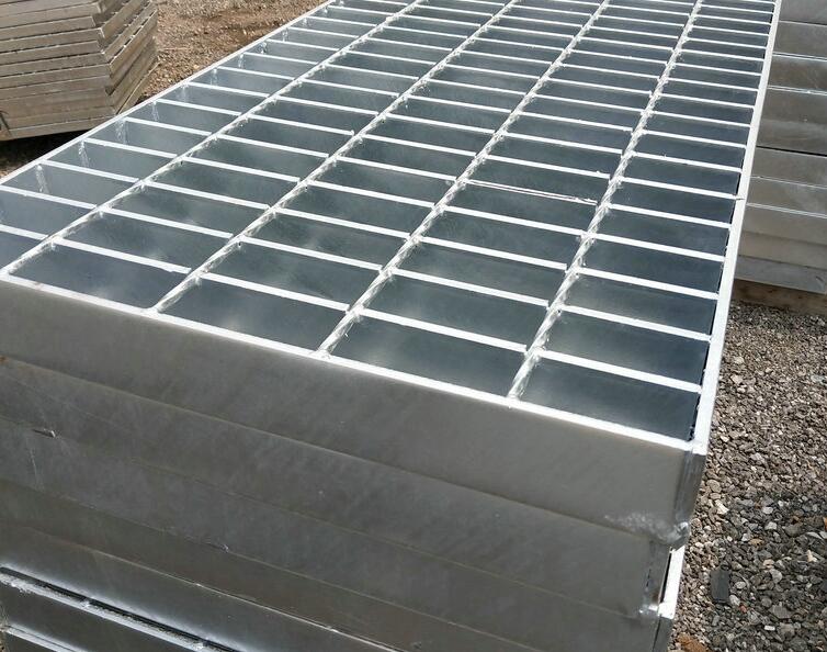 冷卻塔鍍鋅走臺鋼隔柵蓋板廠家直銷 冷卻塔鍍鋅走臺鋼隔柵蓋板廠家直銷